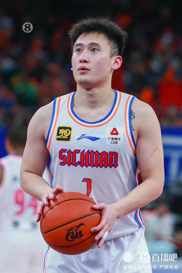 凯时KB88-四川球员注册信息：杨文学、孟天艺预注册 段睿骐A1类合同还剩1年