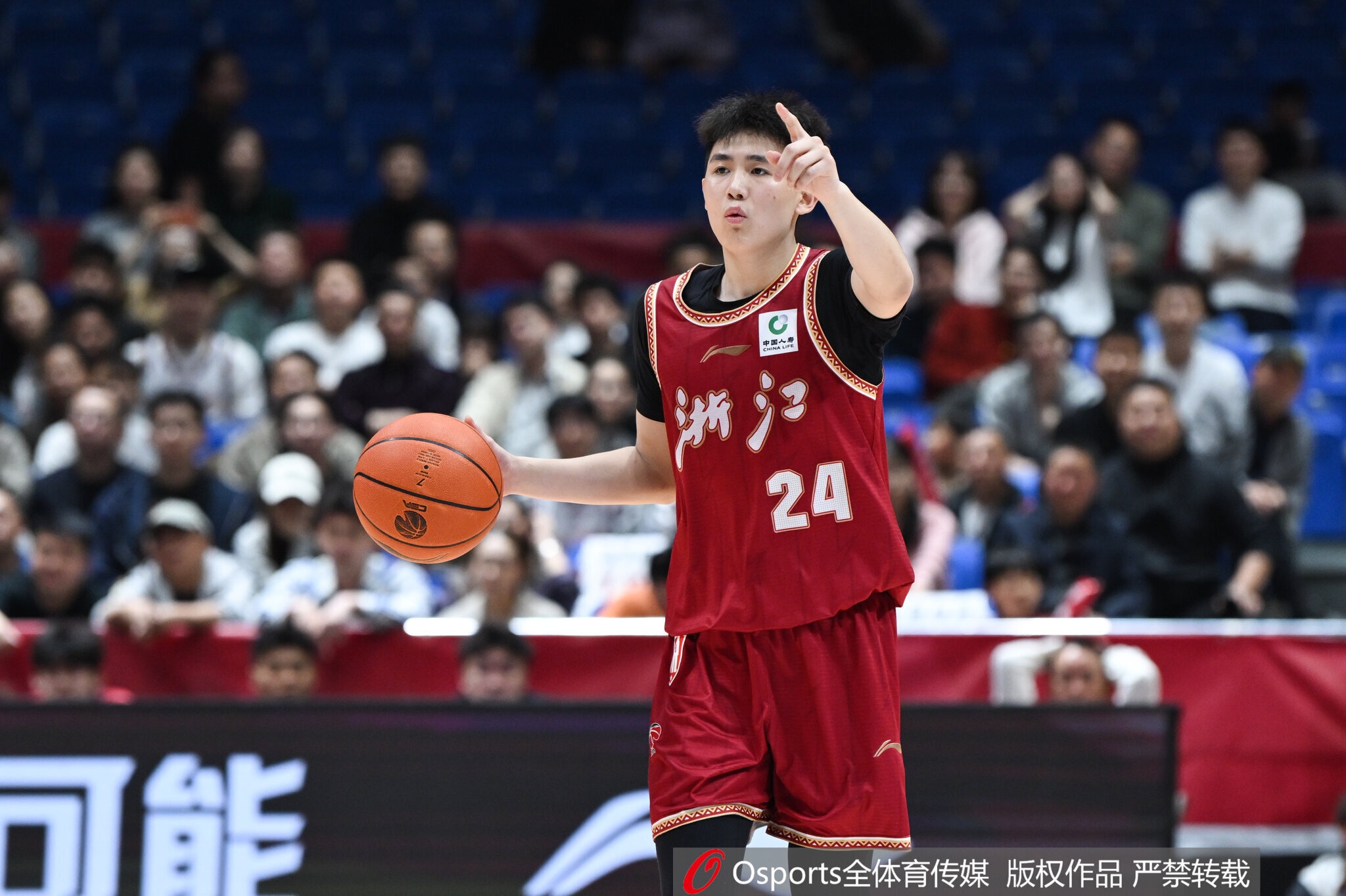 凯时KB88-媒体人:支持李悦洲“美高不如CBA”言论 像林葳直接打NCAA也可以